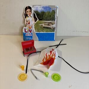 Spin Master 12" LIV Doll BBQ Time Accessory Set (2010) Complete EUC